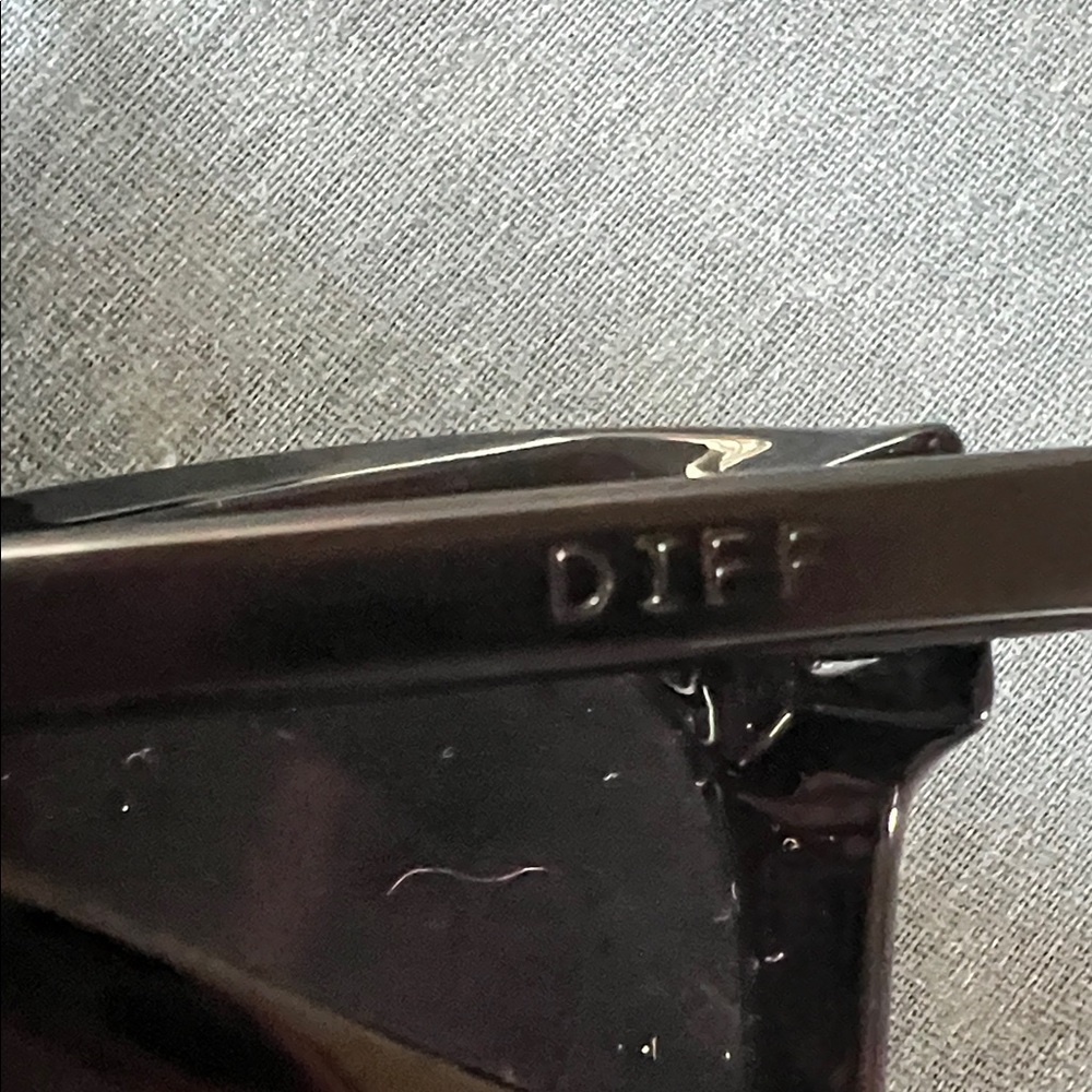 Diff Black Oversized Sunglasses - image 4